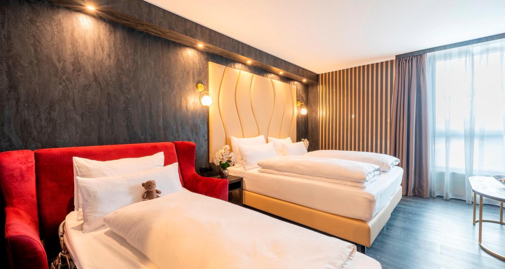Plaza Premium Parkhotel Neu-Ulm Exterior foto